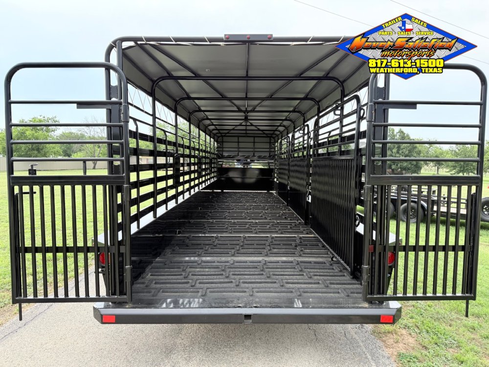 2027 DELCO 6'8" X 32' BAR TOP GOOSENECK CATTLE TRAILER WITH SPARE 21K-GVWR