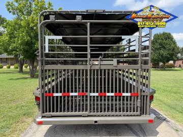 2026 DELCO 6' 8" X 20' BAR TOP GOOSENECK CATTLE STOCK TRAILER 14K-GVWR FORD MARSH GRAY