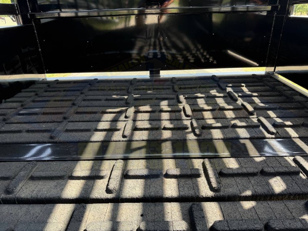 2027 DELCO 6' 8" X 24' BAR TOP GOOSENECK CATTLE STOCK TRAILER, BLACK/GRAY 14,000 GVWR