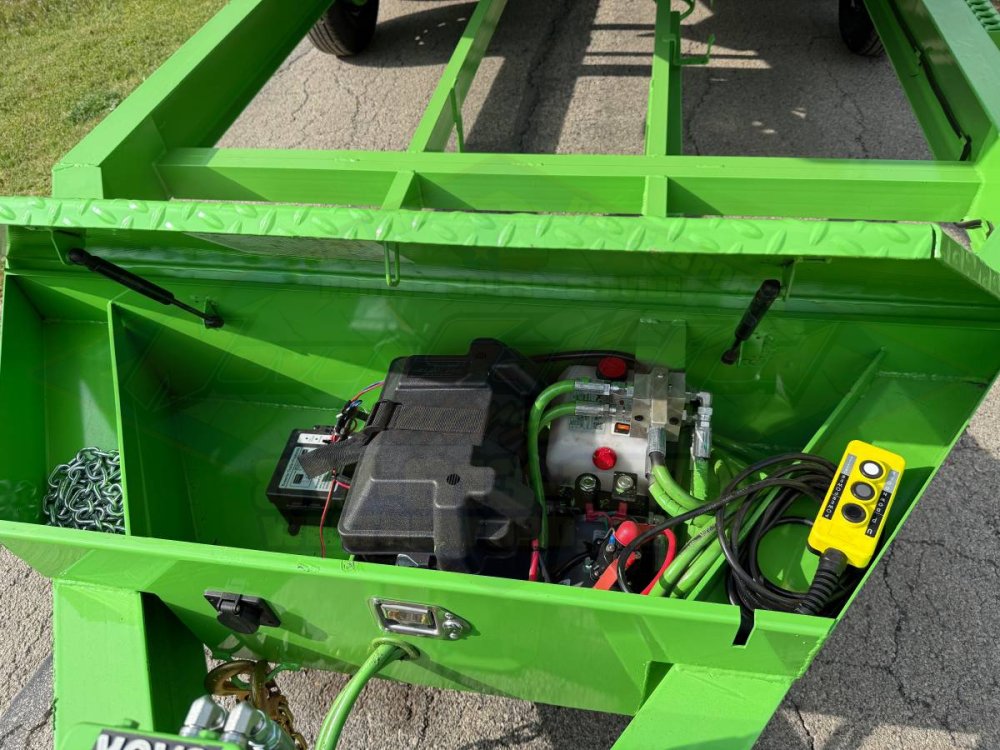 2026 TOP HAT 83" X 16' LOW PROFILE DUMP TRAILER WITH LONG ARM TARP, HYDRAULIC JACK, RAMPS AND SPARE 