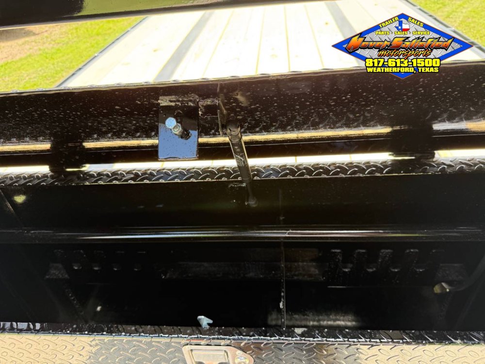 2026 TOP HAT 102" X 27' + 5' GOOSENECK TRAILER WITH JUMBO RAMPS AND SPARE 25,900 GVWR