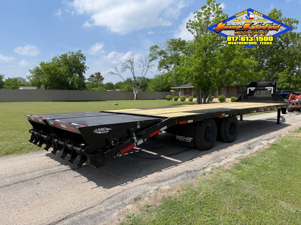 2026 TOP HAT 102" X 27' + 5' GOOSENECK TRAILER WITH JUMBO RAMPS AND SPARE 25,900 GVWR