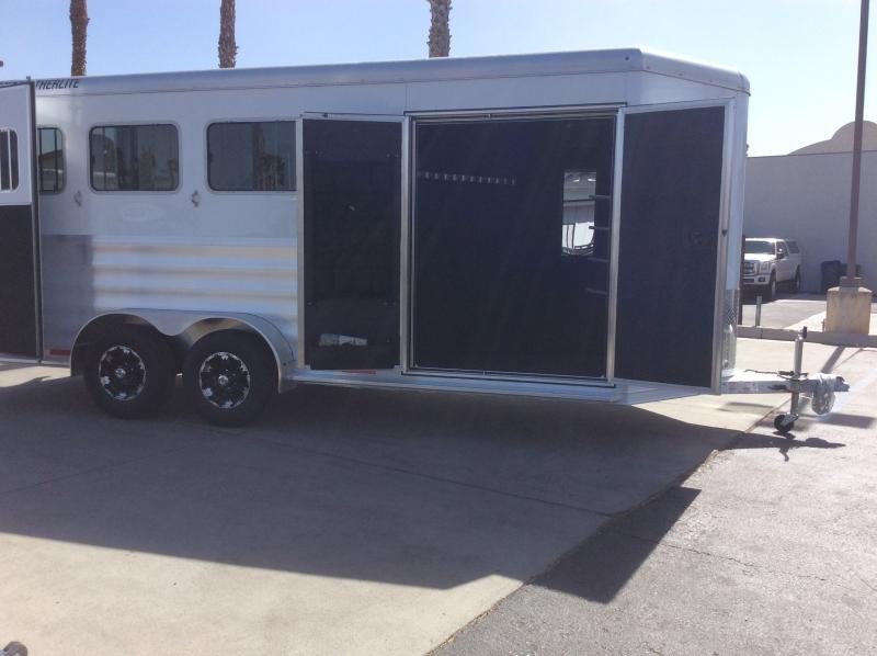 2025 Featherlite 9403 3H Horse Trailer