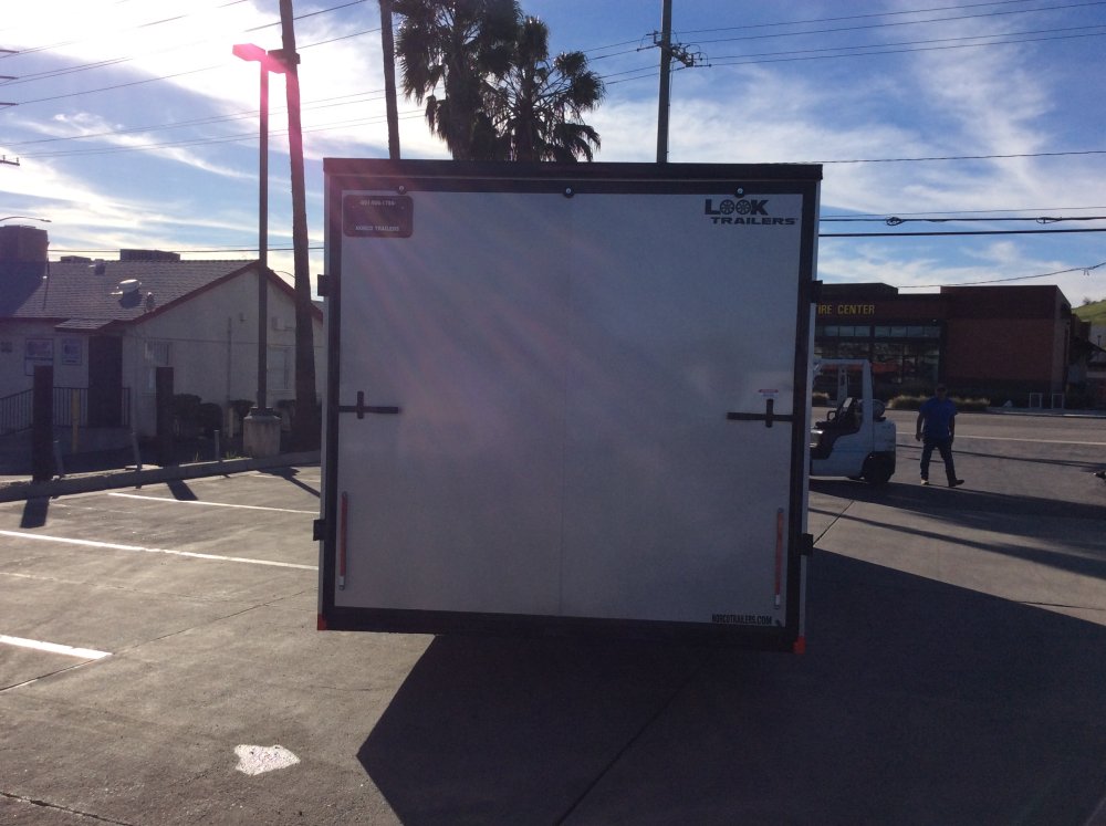 2026 Look 8.5' x 24' VISION Car/Racing trailer