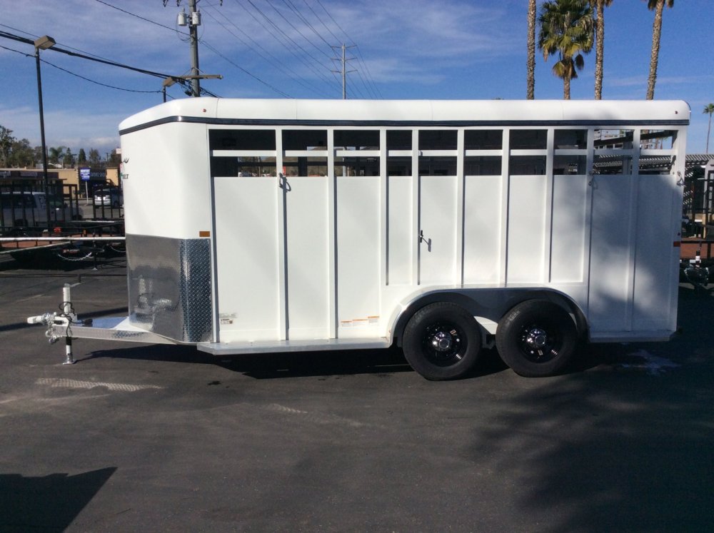 2026 Thuro-bilt 8.5' x 17' WRANGLER STOCK Livestock trailer