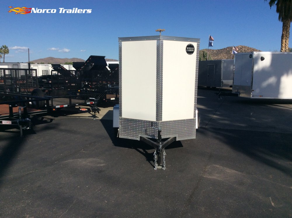 2027 Wells Cargo 5' x 8' FAST TRAC Enclosed Cargo trailer
