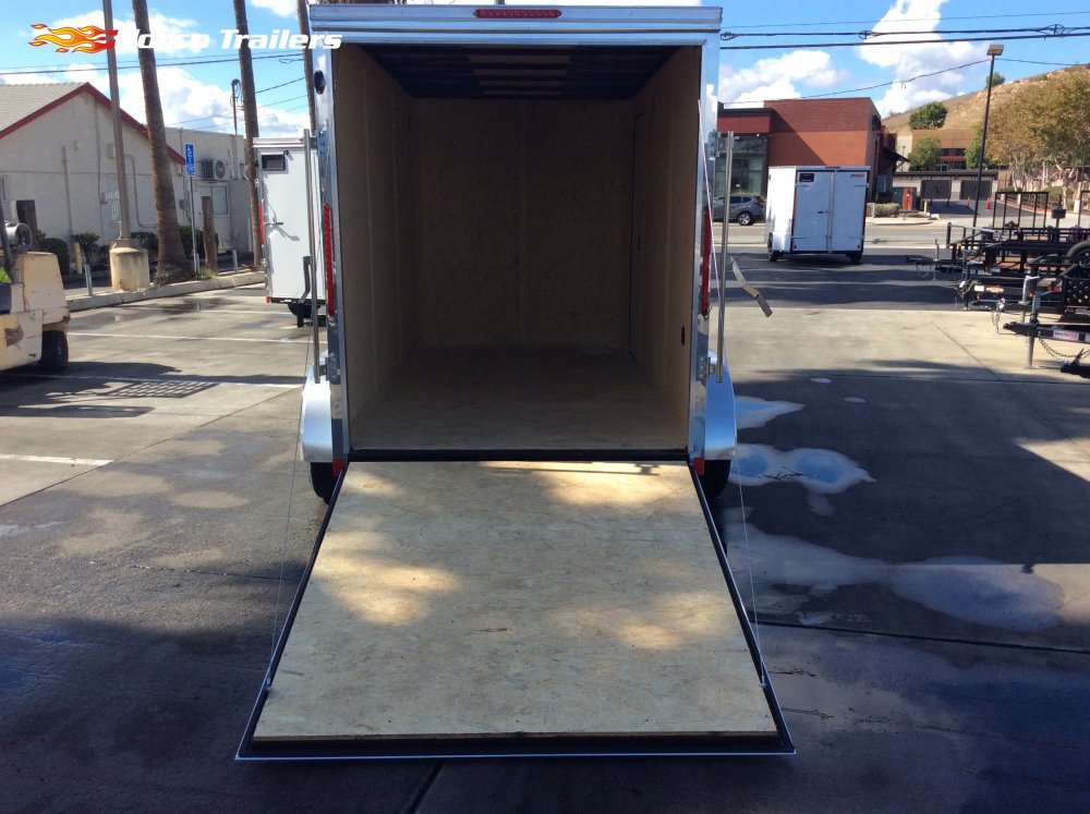 2027 Look 6' x 12' OB DLX Enclosed Cargo trailer