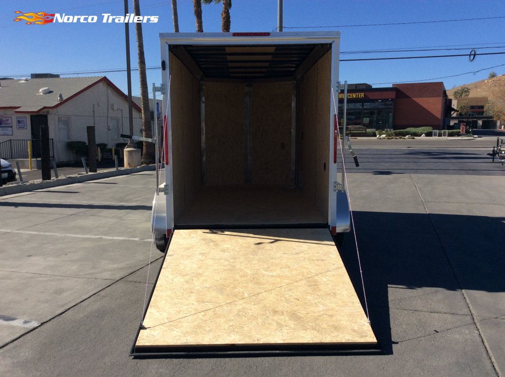 2025 Look Trailers ST DELUXE Enclosed Cargo