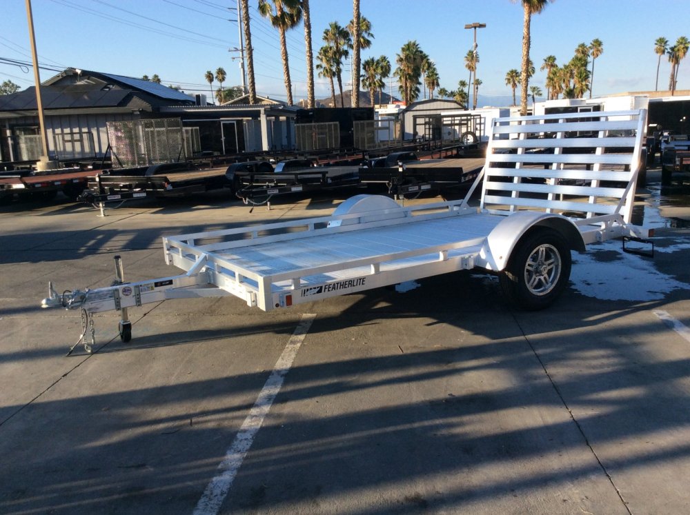 2025 Featherlite 6' 6" x 12' UTILITY Utility trailer