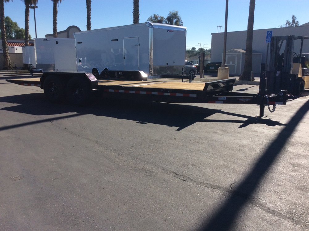 2025 H&H 82" x 22' TILT Equipment trailer