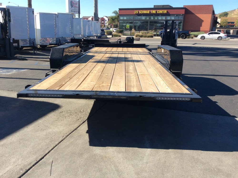 2025 H&H 82" x 22' TILT Equipment trailer