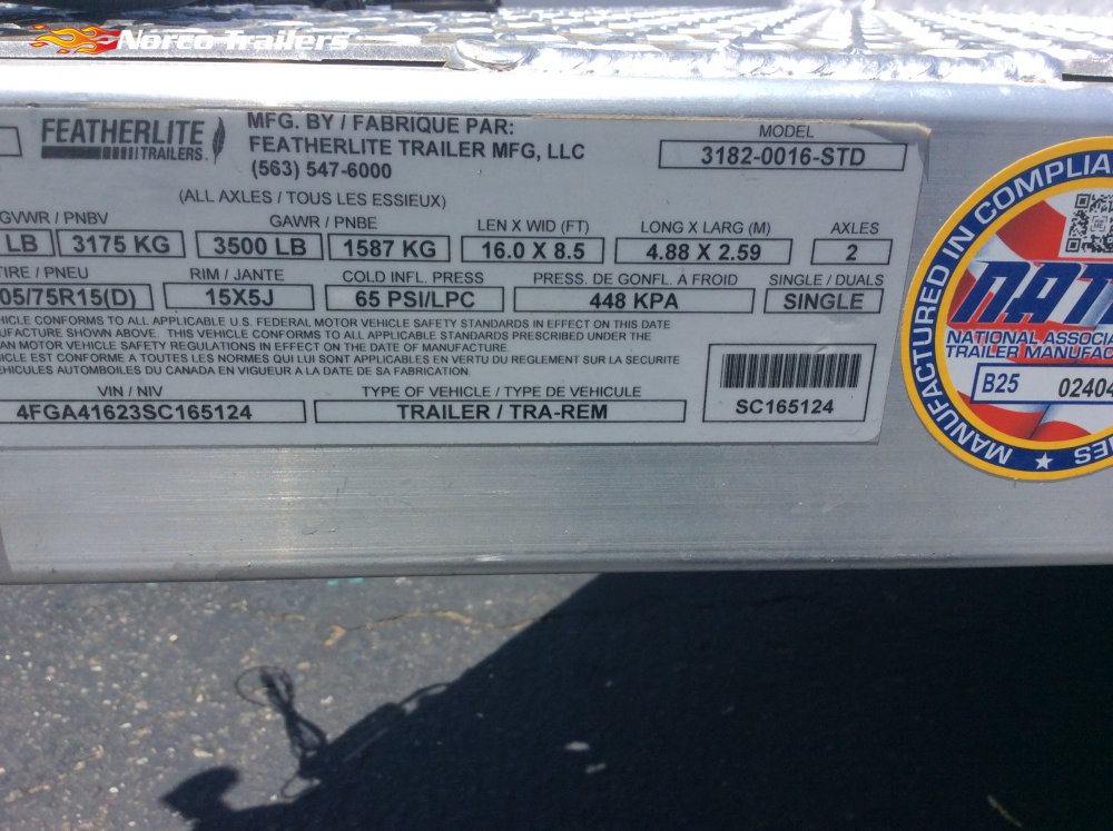 2025 Featherlite 8' 6" x 16' Car Hauler Flatbed trailer