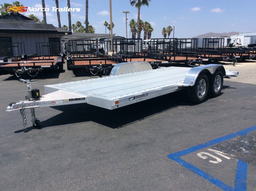 2025 Featherlite 8' 6" x 16' Car Hauler Flatbed trailer