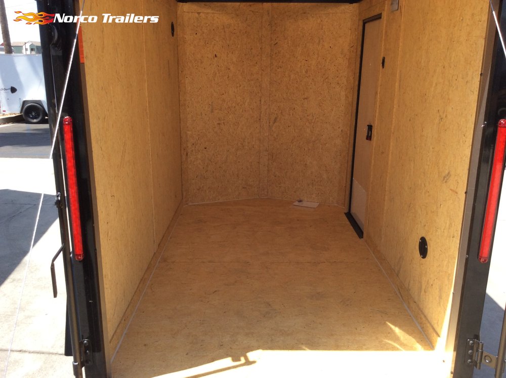 2027 Look 5' x 8' ST DLX Enclosed Cargo trailer