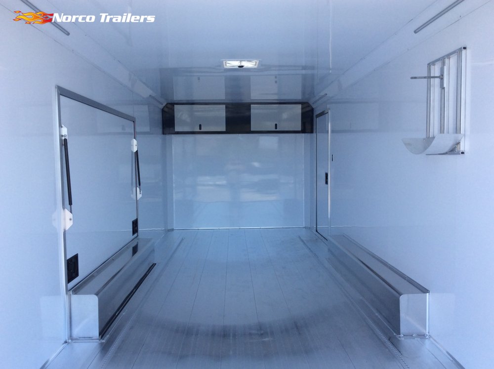 2025 Featherlite 8.5' x 20' Car Hauler Car/Racing trailer