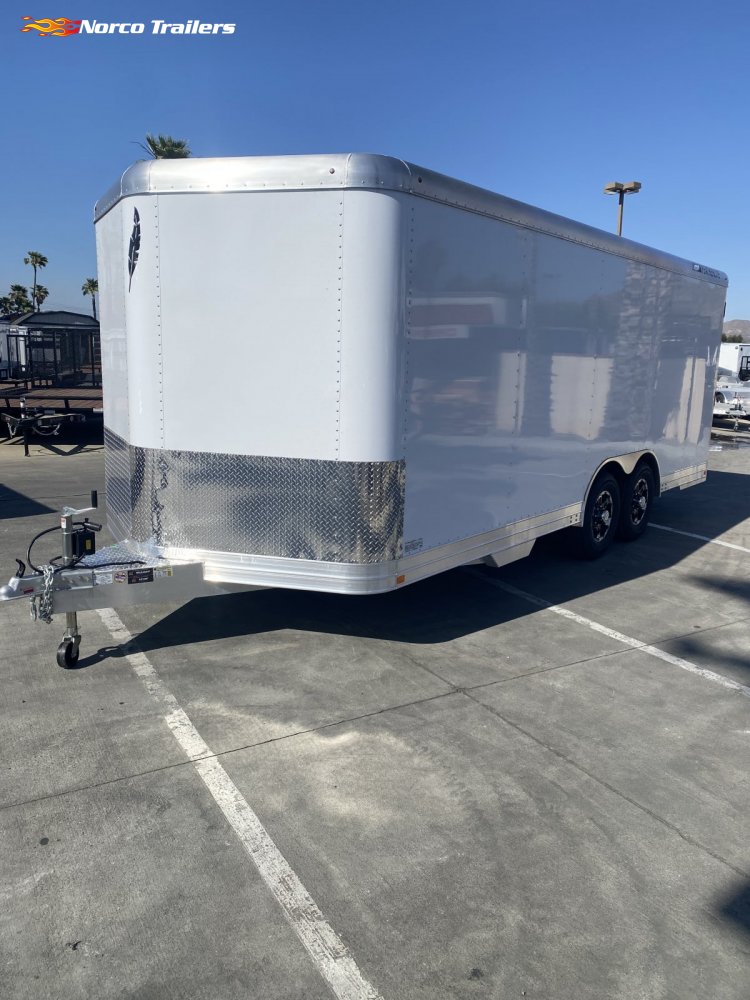2025 Featherlite 8.5' x 20' 4926 Car Hauler Car/Racing trailer