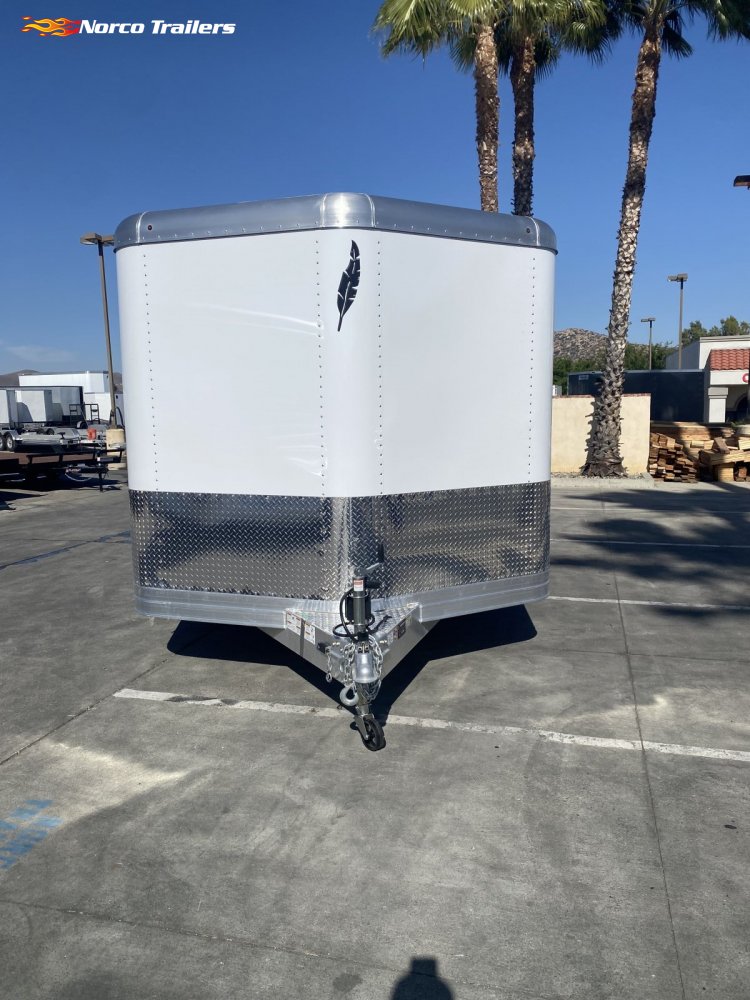 2025 Featherlite 8.5' x 20' 4926 Car Hauler Car/Racing trailer