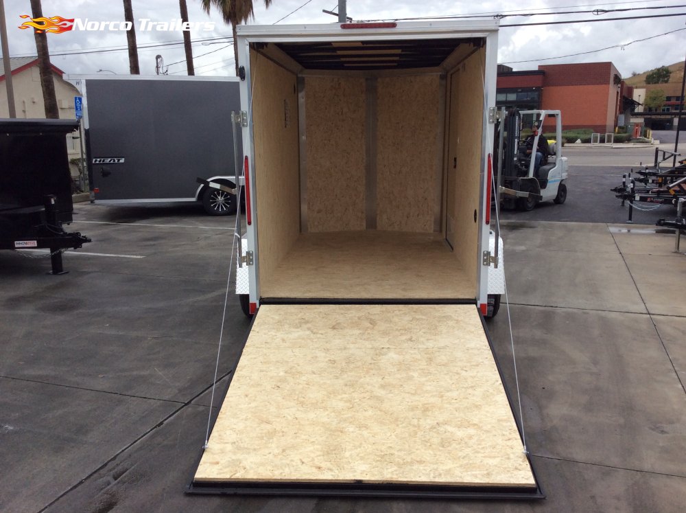 2026 Look 6' x 10' ST DELUXE Enclosed Cargo trailer