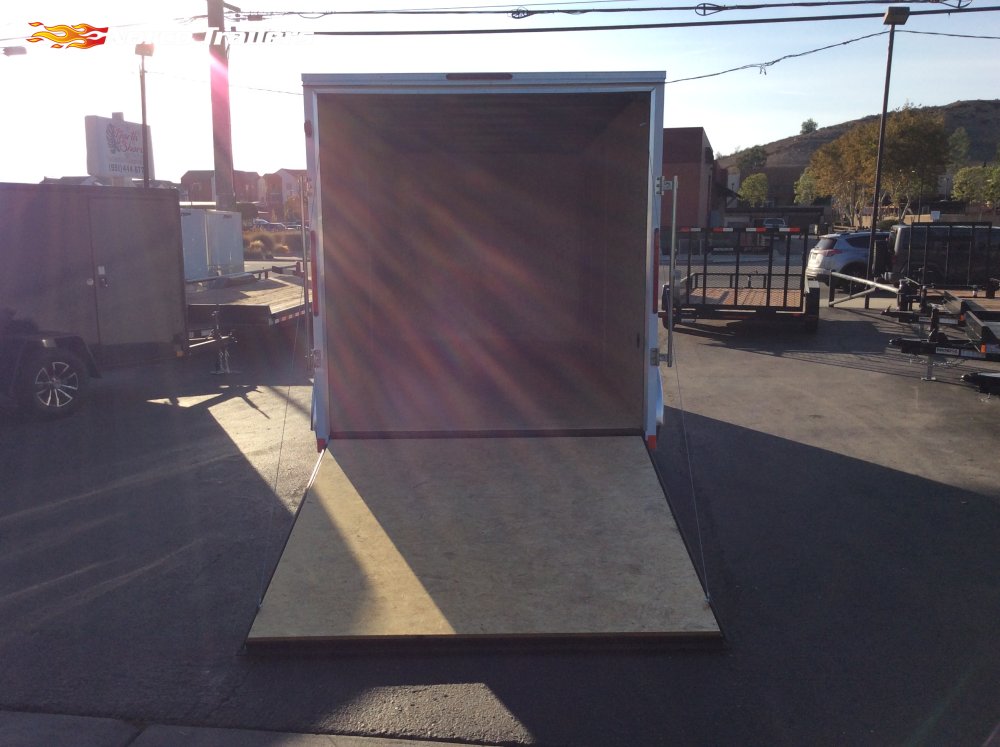 2026 Look Trailers 7' x 16' ST DELUXE Enclosed Cargo trailer