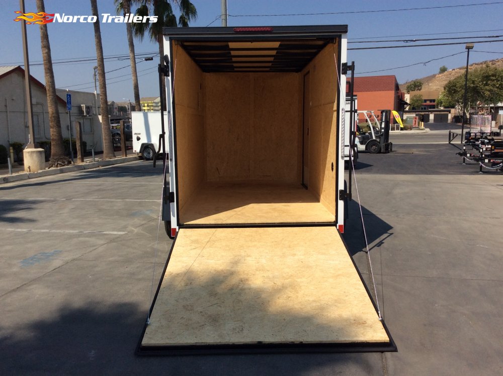 2026 Look Trailers 6' x 12' ST DELUXE Enclosed Cargo trailer