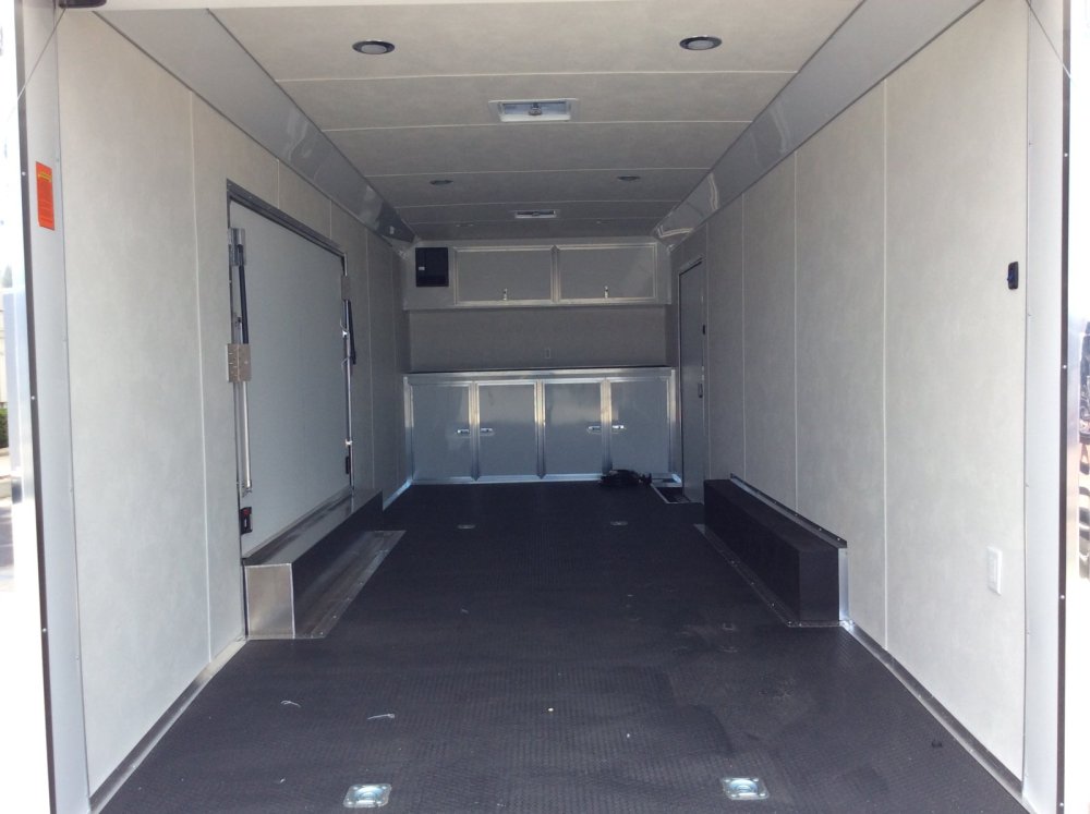 2027 Haulmark 8.5' x 24' CAR HAULER Car/Racing trailer