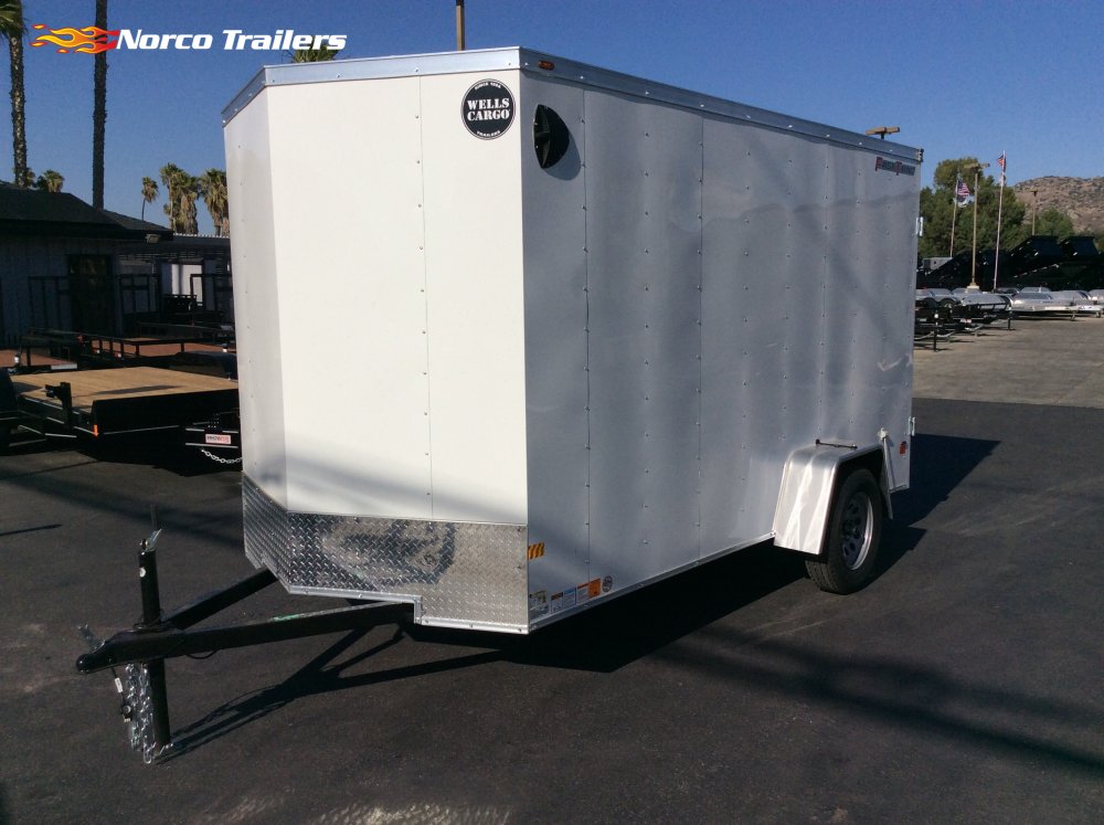 2025 Wells Cargo 6' x 12' FastTrac Enclosed Cargo trailer