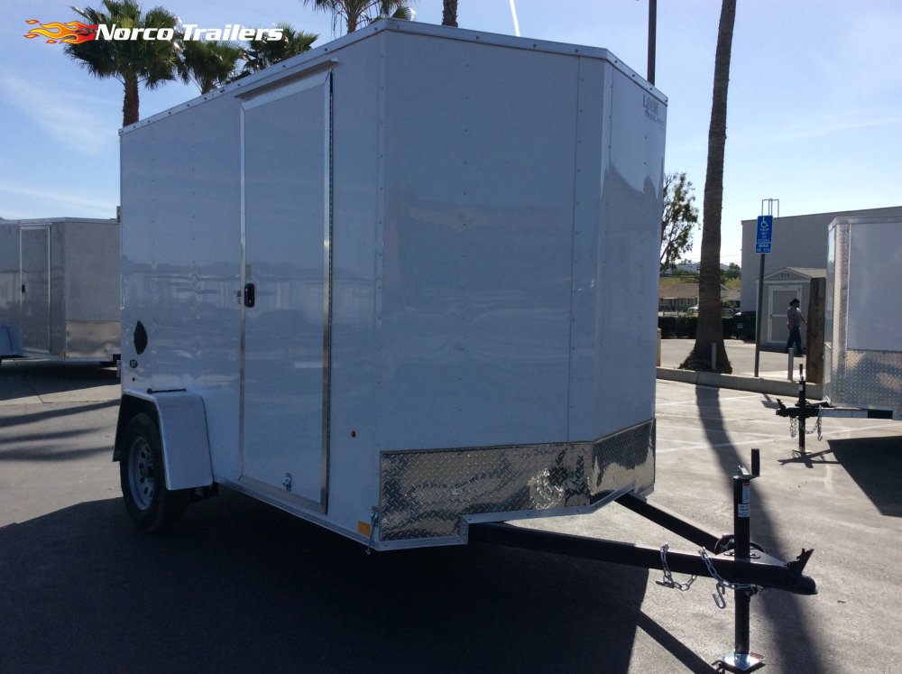 2025 Look Trailers ST DELUXE Enclosed Cargo