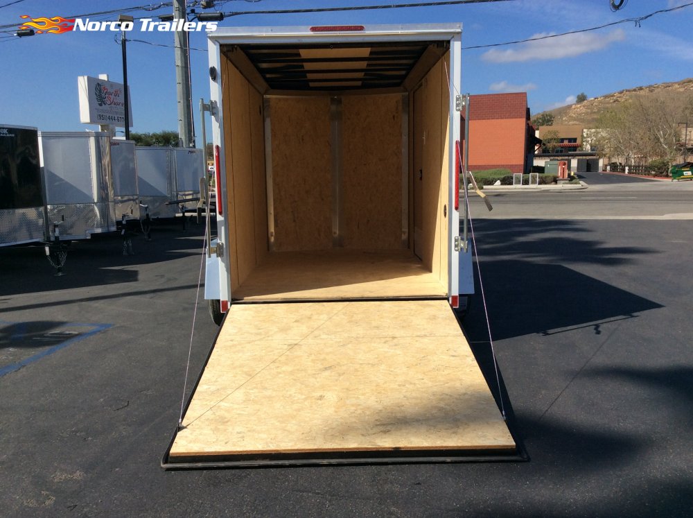 2025 Look Trailers ST DELUXE Enclosed Cargo