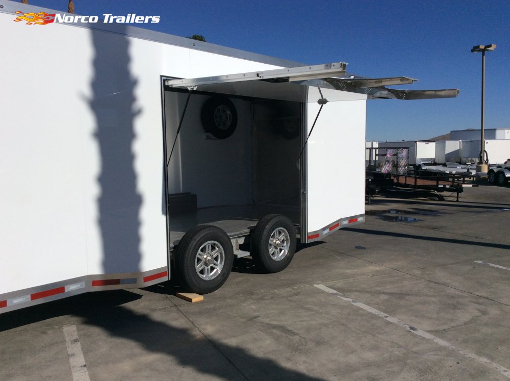 2025 Featherlite Car Hauler Car/Racing