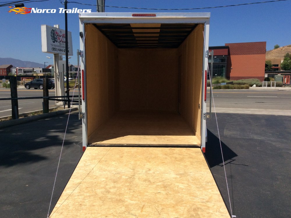 2027 Look 7' x 16' ST DELUXE Enclosed Cargo trailer