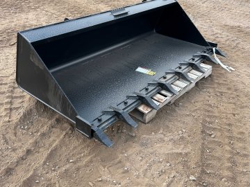 Jenkins Iron & Steel 84" HD Dirt Bucket w/Teeth Skid Steer Attachment