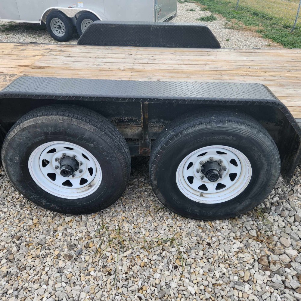 7x20 Better Built Trailers Inc. Equipment