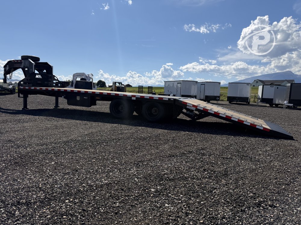 Midsota 102"x 32' Gooseneck 23k Deckover with Hydraulic Beavertail Trailer