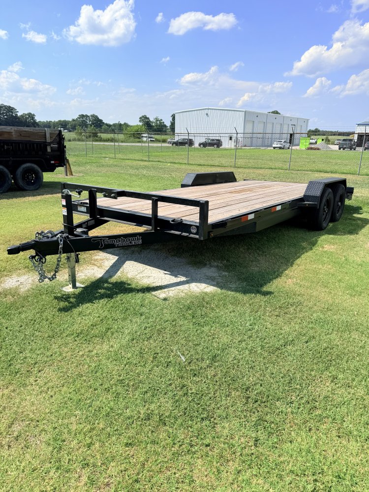 82x20 Tomahawk Car Hauler