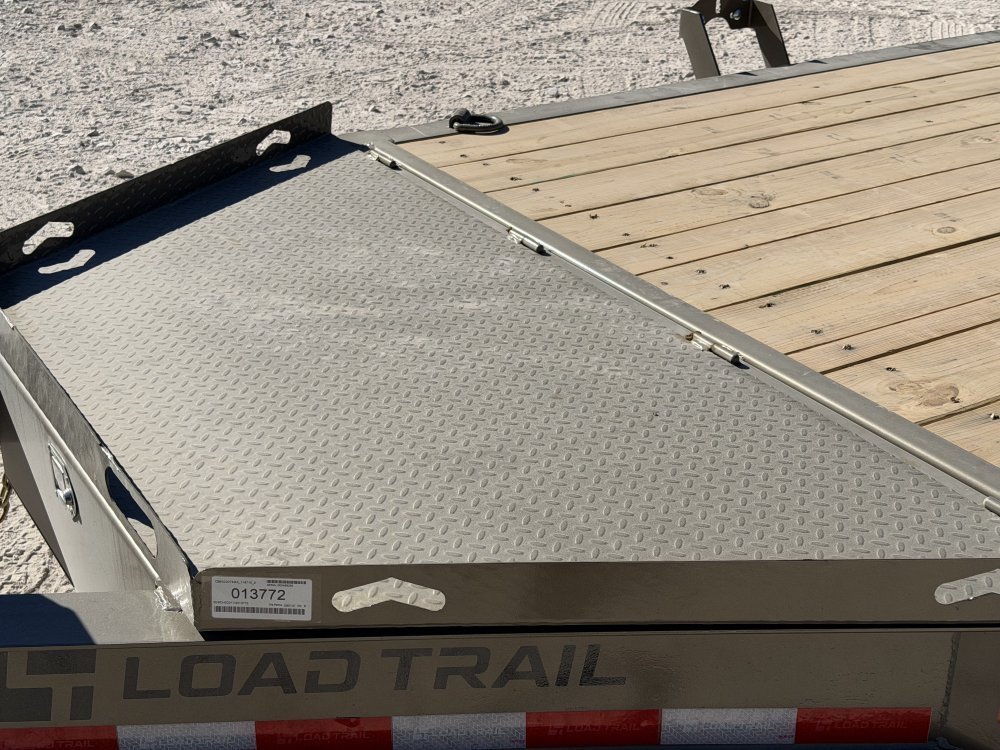 2027 83"x22' Load Trail Equipment