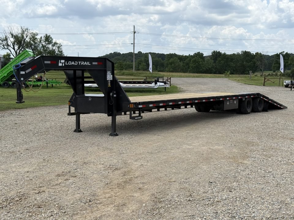 2026 Load Trail GL 102X40 / HYDRO DOVE & JACKS / 14PLY / WINCH PLATE / WIRELESS REMOTE / 25.9K GVWR