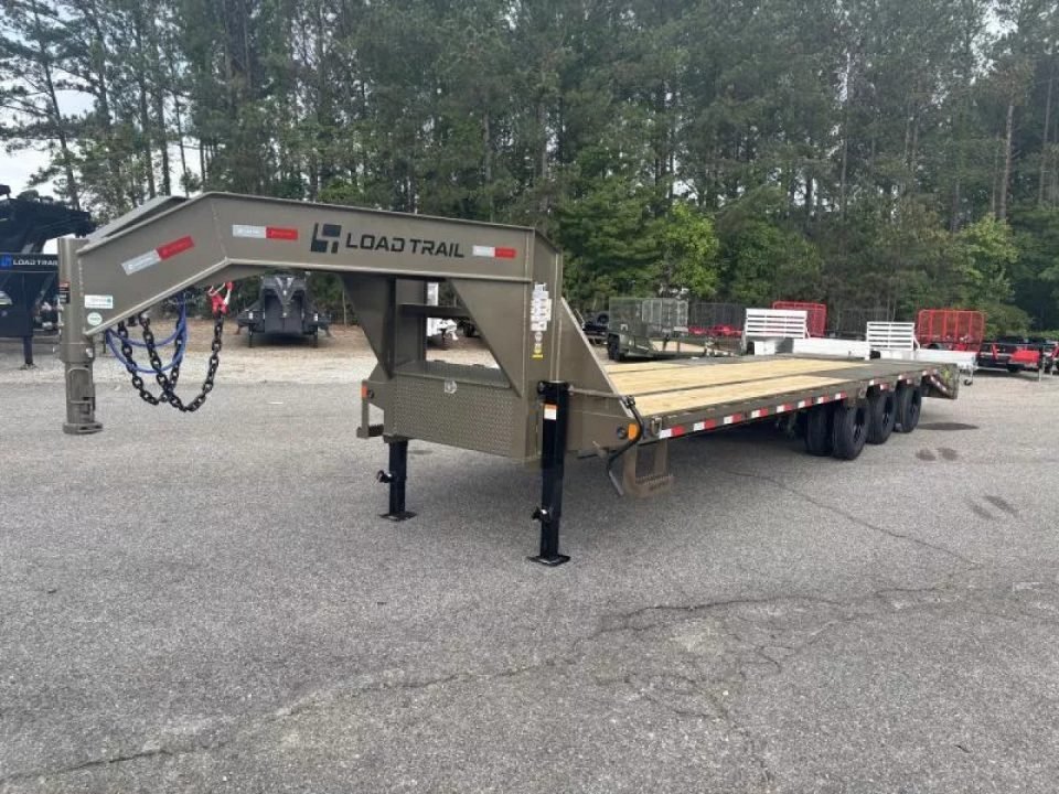 2027 Load Trail GP 102X32 GOOSENECK TRIPLE AXLE W/MAX RAMPS AND 14 PLY TIRES 30K GVWR Flatbed Traile