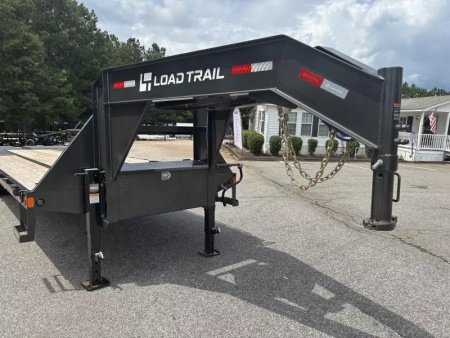 2027 LOAD TRAIL GP 102X30 GOOSENECK W/14 PLYS AND MAX RAMPS 25.9K GVWR FLATBED TRAILER
