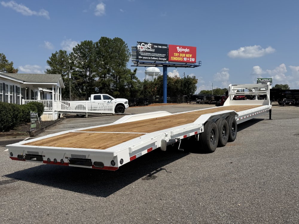 2027 Load Trail GC 102X44 LOWBOY W/DRIVE OVER FENDERS 21K GVWR GOOSENECK Car Hauler