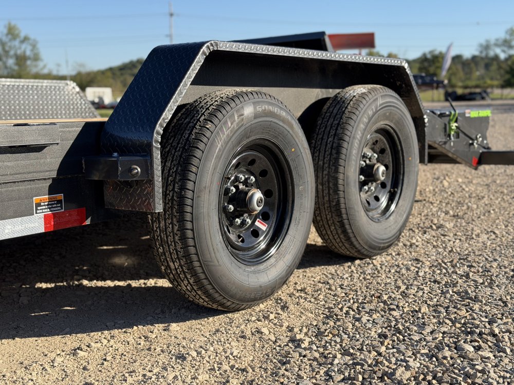 2026 83X22 CH LOAD TRAIL / MAX RAMPS / TOOL BOX / WINCH PLATE / 14K GVWR / EQUIPMENT TRAILER