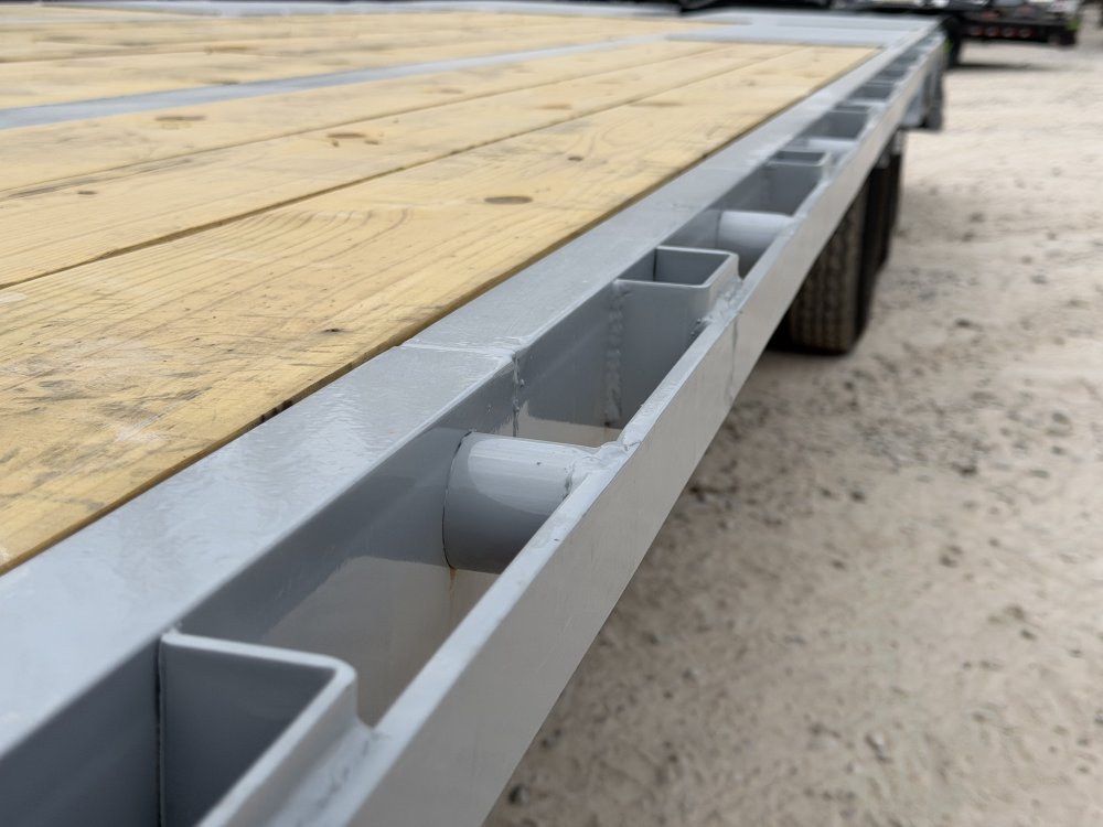 GP 102X28 5' MAX RAMPS 25.9K GVWR 14 PLY TIRES