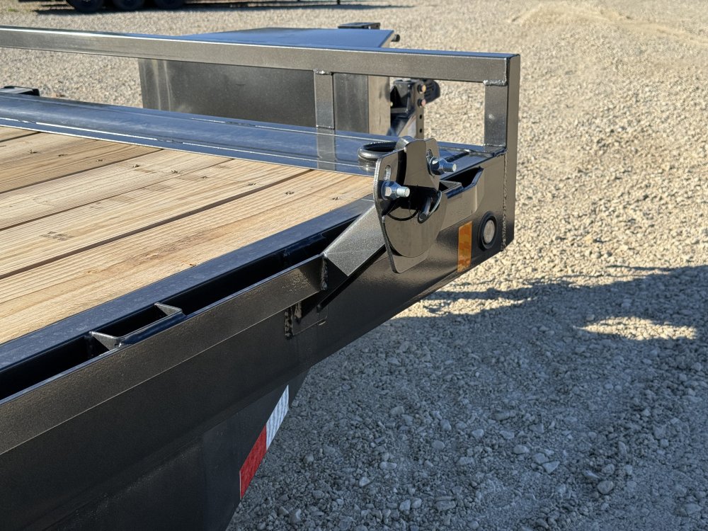 2026 83x22 CH LOAD TRAIL / MAX RAMPS / WINCH PLATE / TOOL BOX / 21K GVWR / EQUIPMENT TRAILER