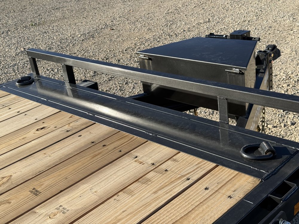2026 83x22 CH LOAD TRAIL / MAX RAMPS / WINCH PLATE / TOOL BOX / 21K GVWR / EQUIPMENT TRAILER