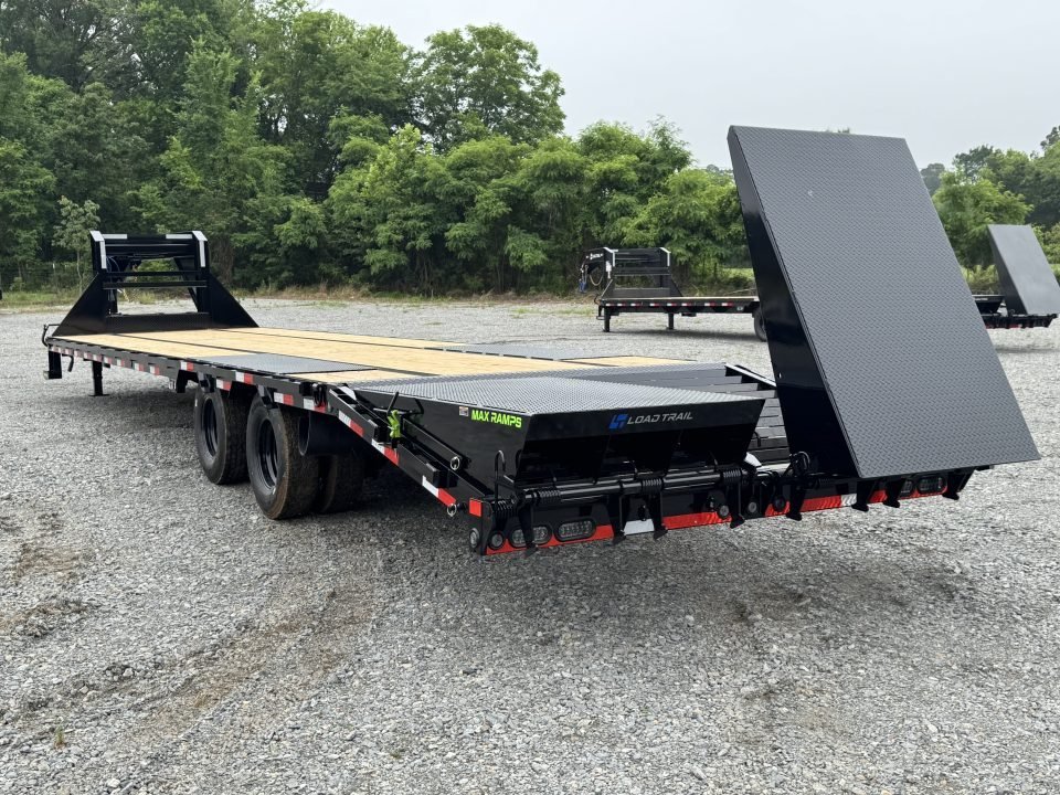 2026 Load Trail 102X40 GP Deckover Trailer W/ 12K AXLES, MAX RAMPS, 14 PLY TIRES, UNDER FRAME BRIDGE