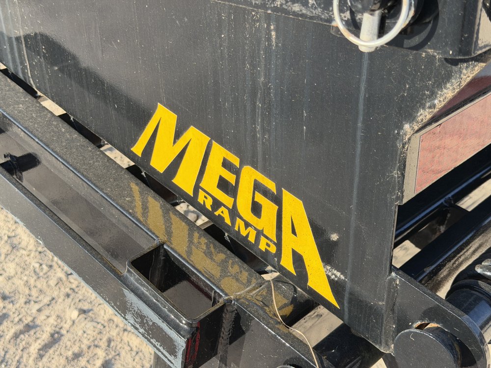 2024 102"x40' Big Tex Flatbed