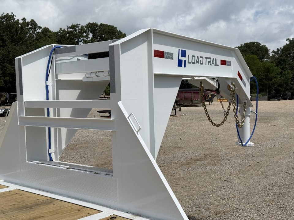 2027 Load Trail GL 102X32 / HYDRO DOVE & JACKS / 14PLY / WIRELESS REMOTE / WINCH PLATE / 25.9K GVWR 