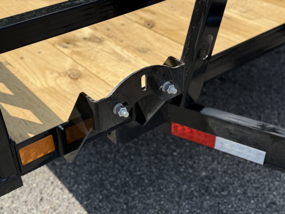 2027 LOAD TRAIL UE 83X14 TANDEM AXLE W/2' DOVE TAIL, 4' FOLDING GATE, AND SIDE LOAD RAMPS 9.99K GVWR