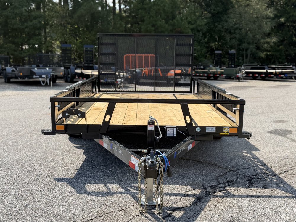 2027 LOAD TRAIL UE 83X14 TANDEM AXLE W/2' DOVE TAIL, 4' FOLDING GATE, AND SIDE LOAD RAMPS 9.99K GVWR