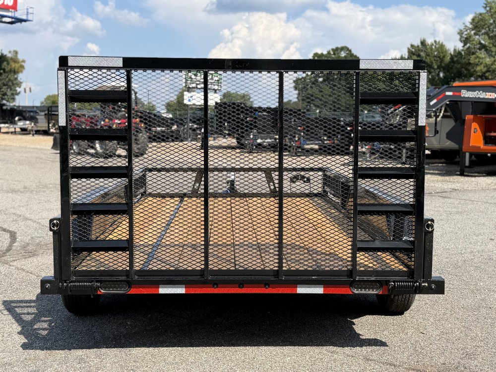 2027 LOAD TRAIL UE 83X14 TANDEM AXLE W/2' DOVE TAIL, 4' FOLDING GATE, AND SIDE LOAD RAMPS 9.99K GVWR