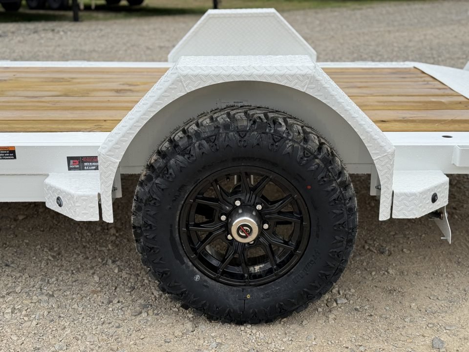 2026 Load Trail SX 77X14 Utility Trailer / ELEC BRAKE / SPORT BOX / FOLD GATE / 3K GVWR